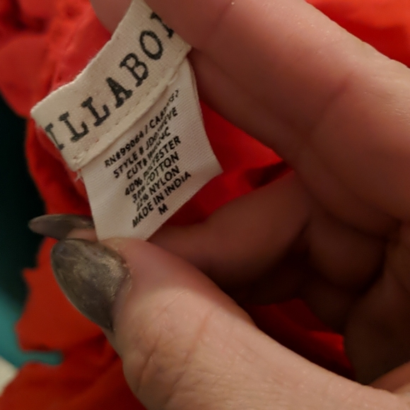 Dress - Picture 2 of 2